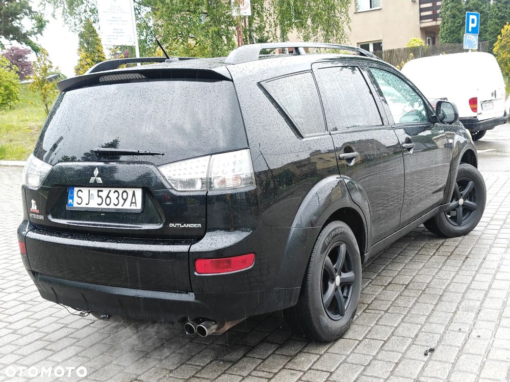 Mitsubishi Outlander 3.0 V6 LS 2WD - 1