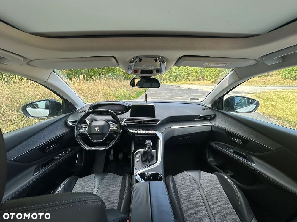 Peugeot 3008 PureTech 130 Stop & Start GPF Allure Business-Paket - 17