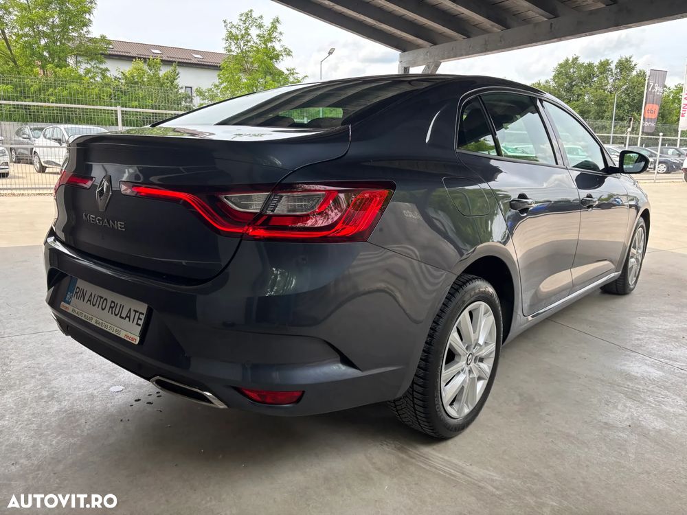 Renault Megane - 8