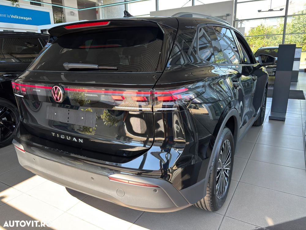 Volkswagen Tiguan - 7