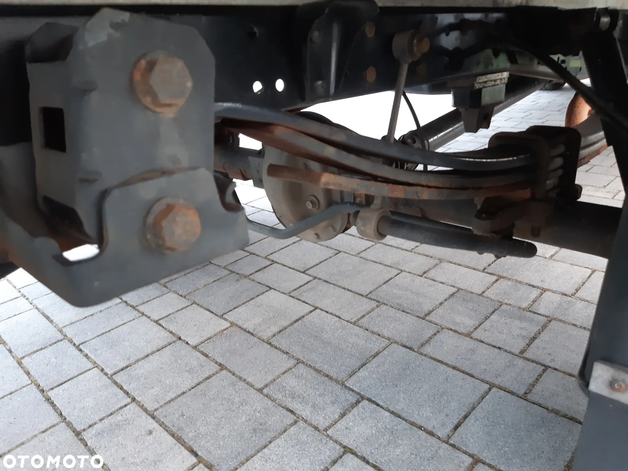 Iveco Daily 35.180 - 13