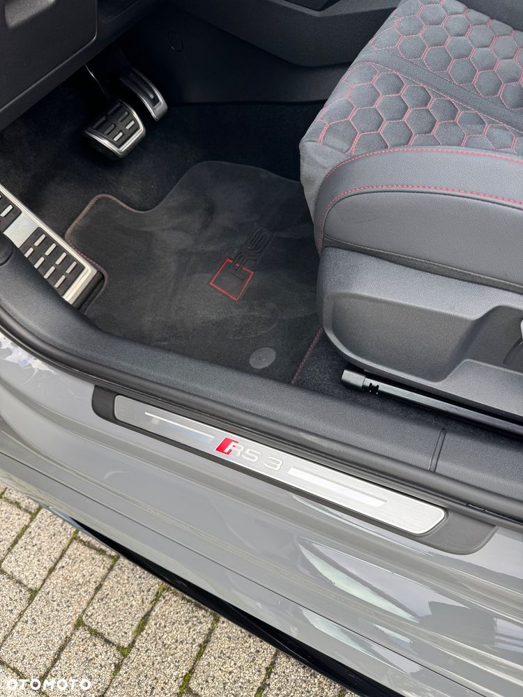 Audi RS3 Limousine - 28