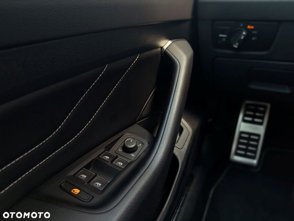 Volkswagen Arteon 2.0 TSI Elegance DSG - 32