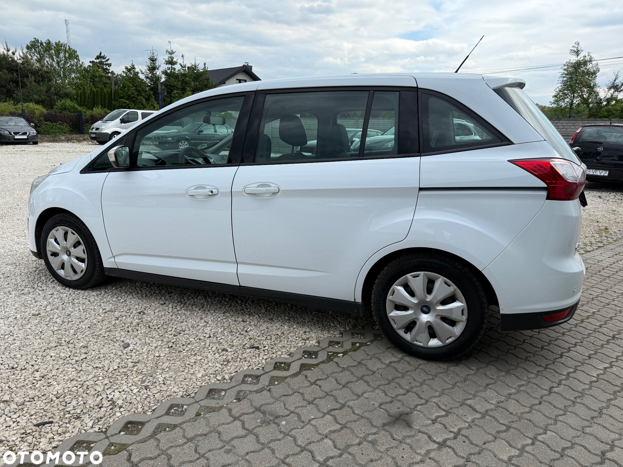Ford Grand C-MAX 1.6 Titanium - 22