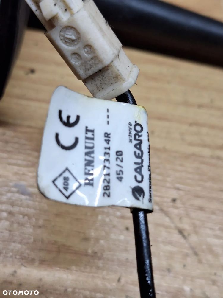 Antena dachowa renault master IV  282173314r  2822174506R - 3