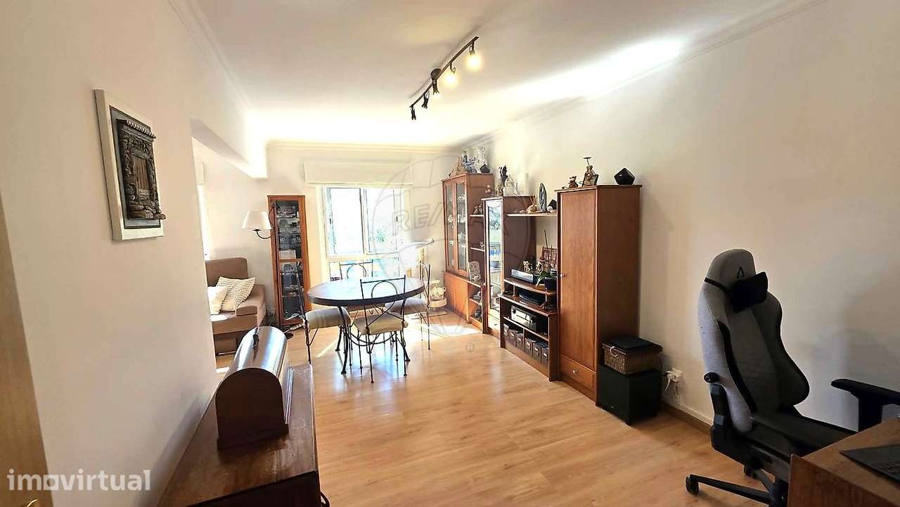 Apartamento T4 para venda - Grande imagem: 2/5