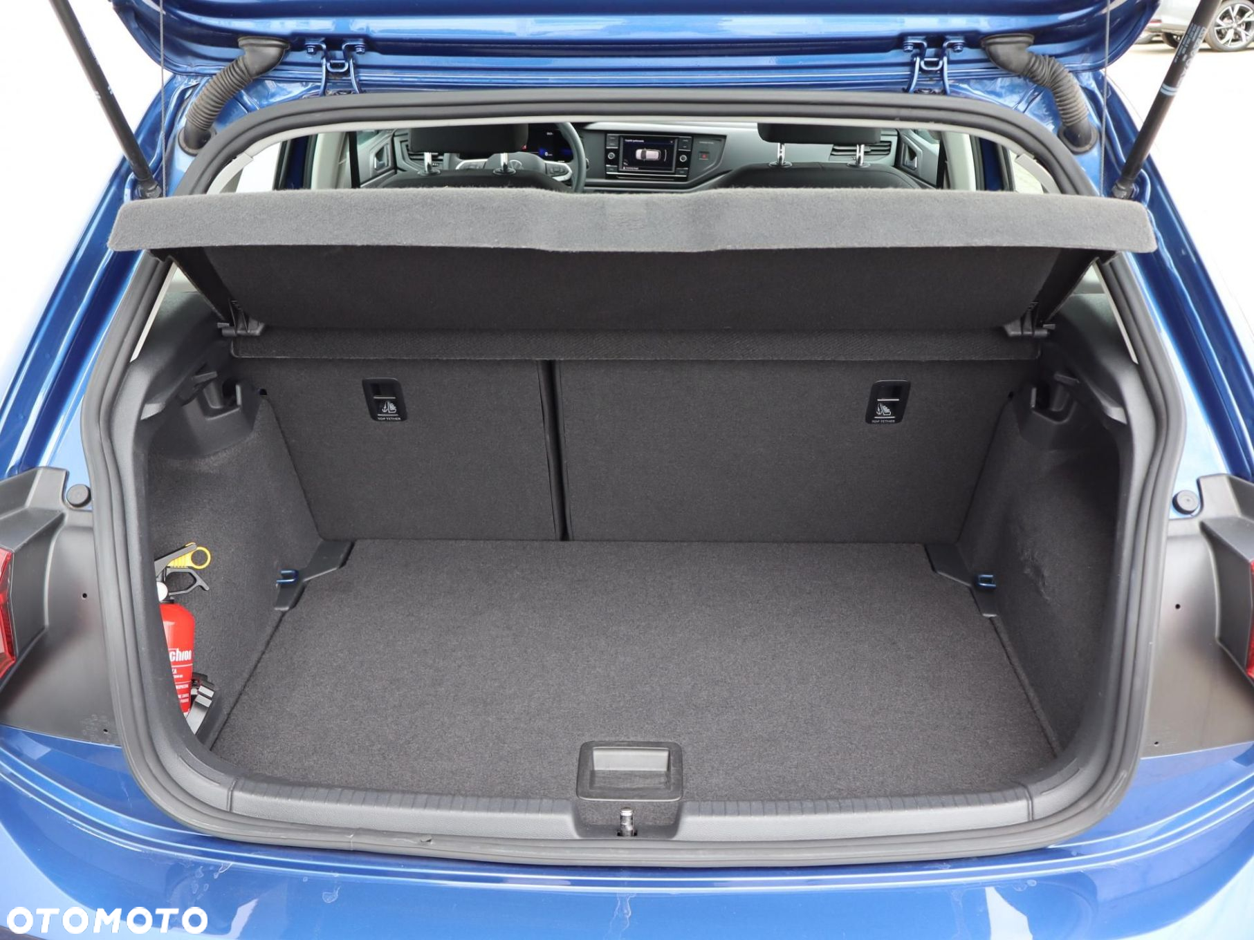Volkswagen Polo - 8