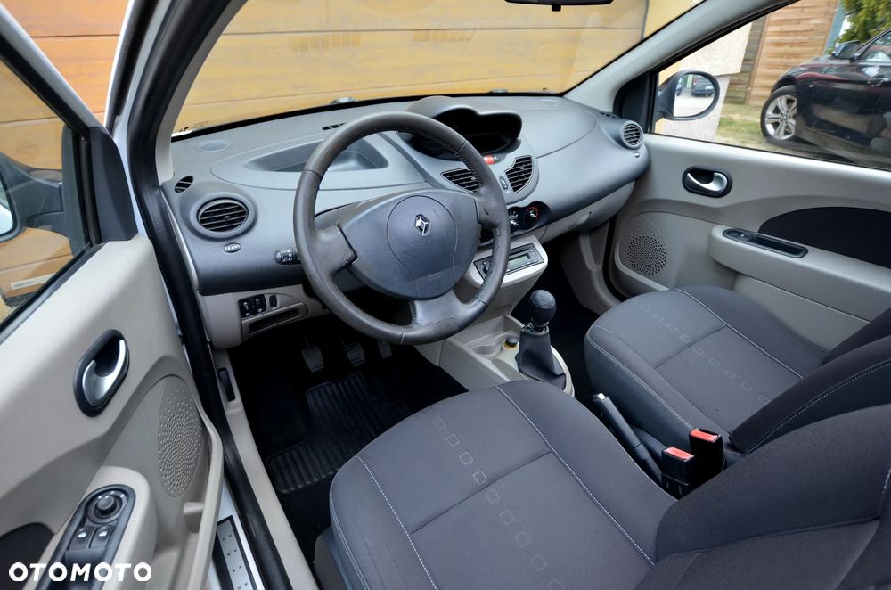 Renault Twingo 1.2 16V Night & Day - 5