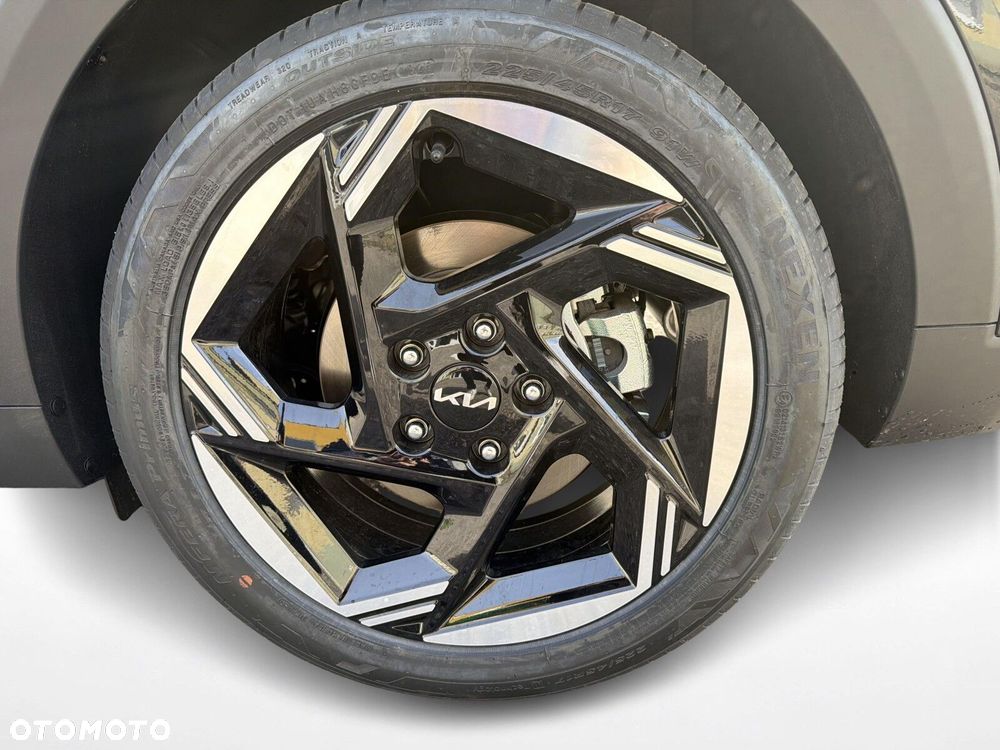 Kia K4 - 19