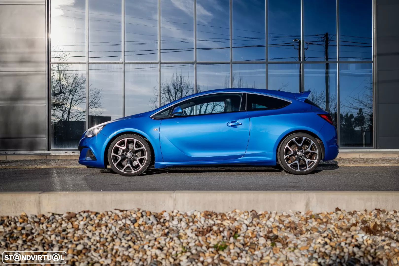 Opel Astra GTC OPC 2.0 T - 18