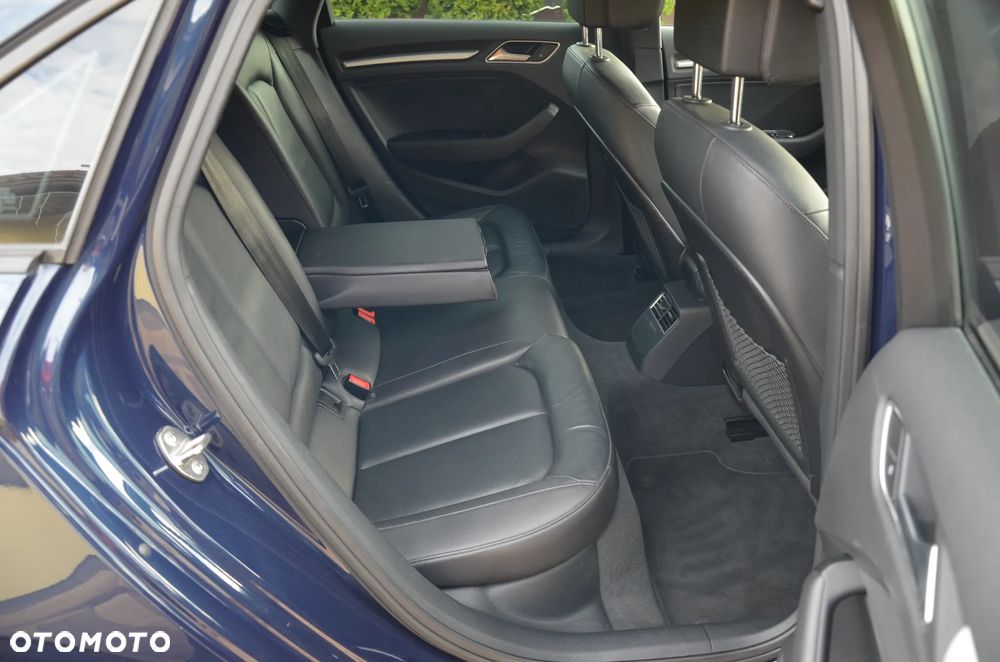 Audi A3 Sportback 2.0 TFSI quattro S tronic design - 22