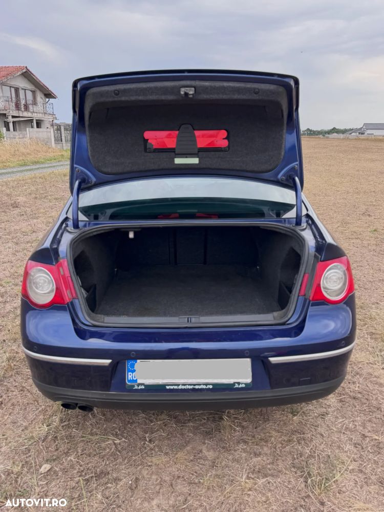 Volkswagen Passat - 5