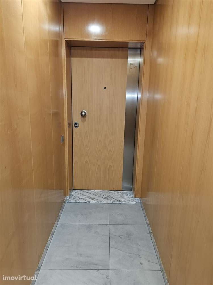 Apartamento T3 Venda em São Mamede de Infesta e Senhora da Hora,Matosi - Grande imagem: 2/35