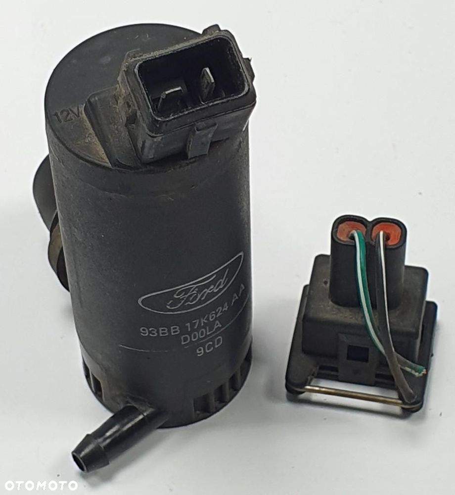 POMPKA SPRYSKIWACZA JAGUAR S-TYPE 93BB-17K624-AA - 2