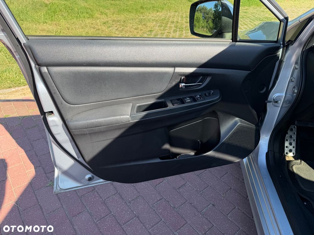 Subaru Impreza 1.6i Lineartronic Comfort - 32