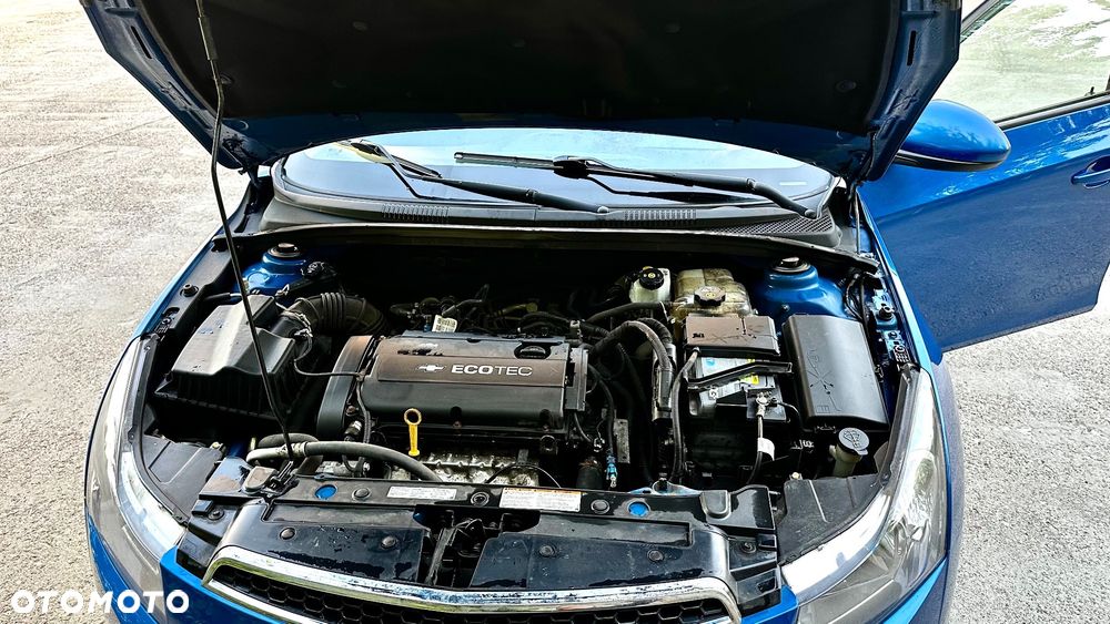 Chevrolet Cruze 1.6 LT - 20