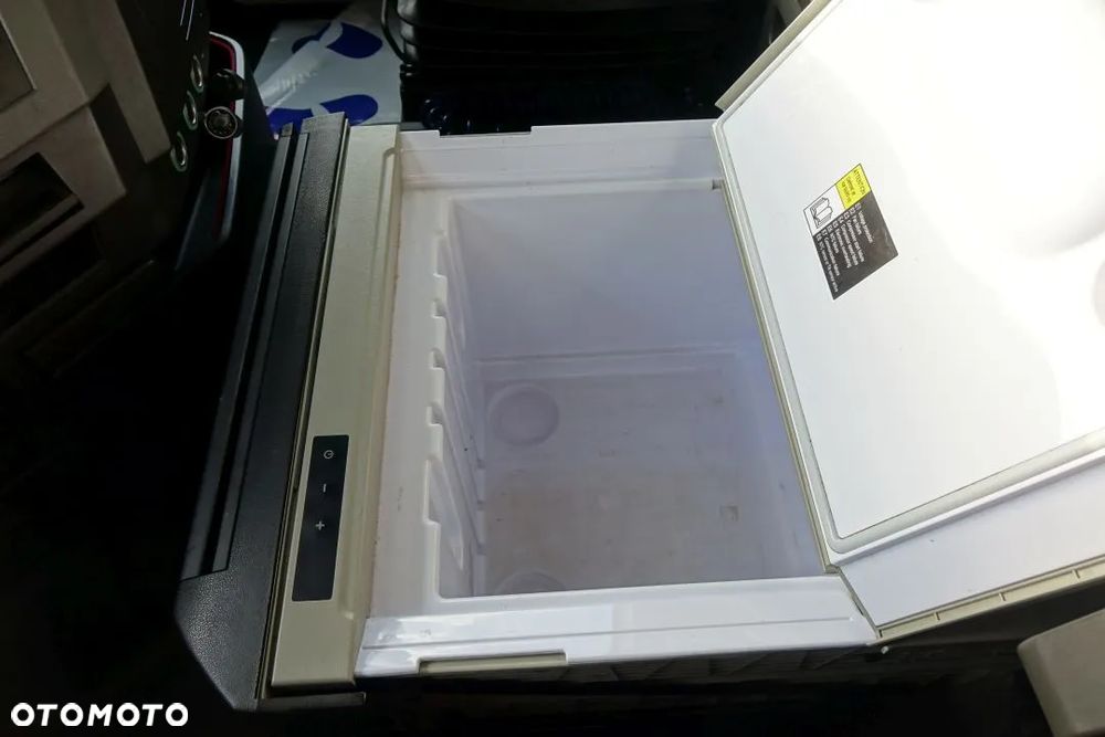 Volvo FH 460 GLOBETROTTER / STANDARD/ AUTOMAT / EURO 6 / 2 ZBIORNIKI PALIWA / KLIMATYZACJA POSTOJOWA/ LODÓWKA - 22