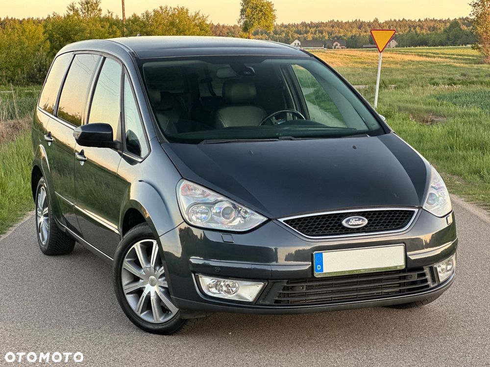 Ford Galaxy - 1