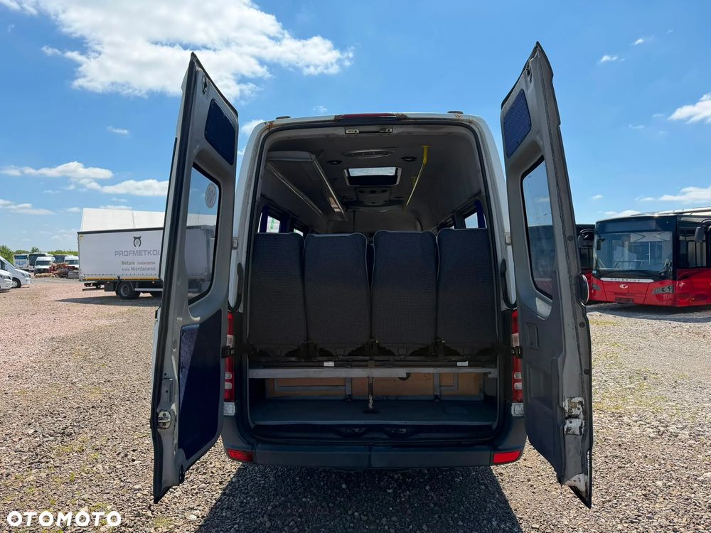 Mercedes-Benz Sprinter 516 - 10