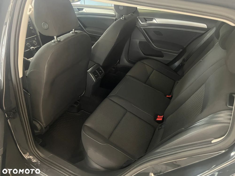 Volkswagen Golf 1.0 TSI Trendline - 11