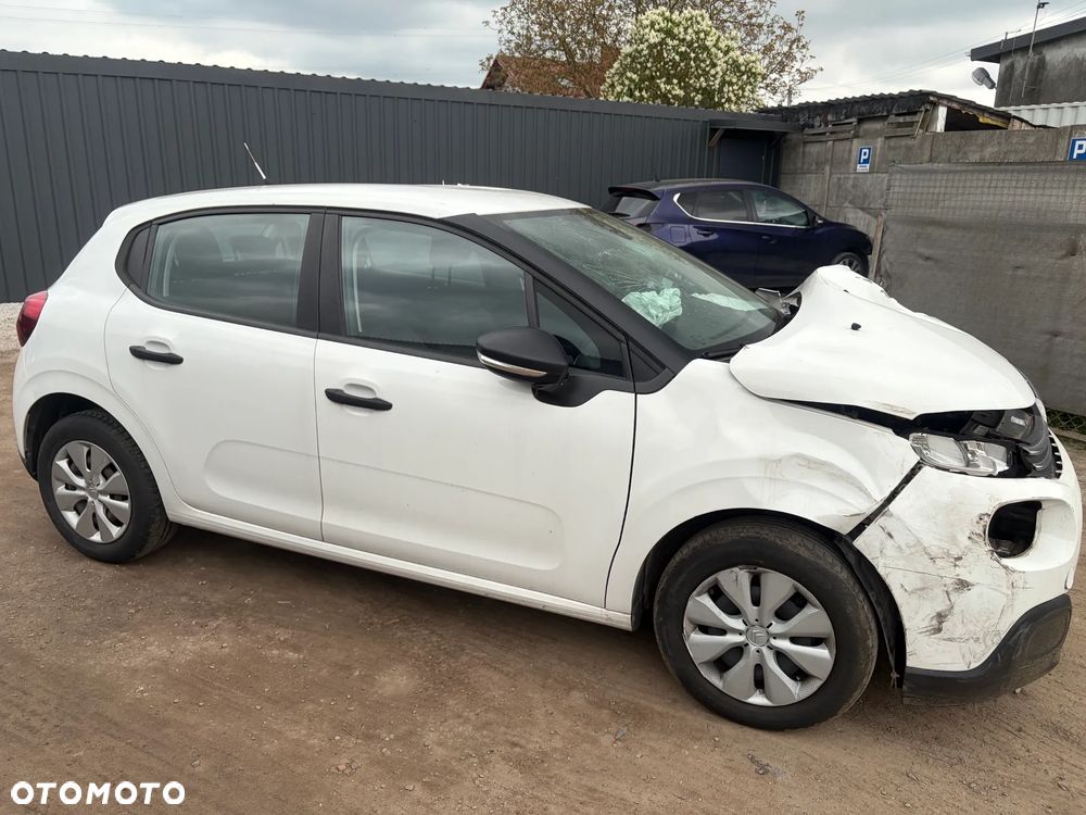 Citroën C3 Pure Tech 68 LIVE - 4