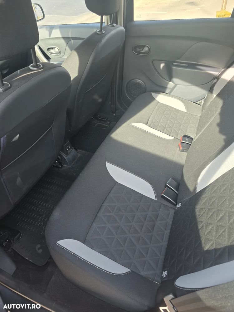 Dacia Sandero Stepway dCi 90 S&S Prestige - 11