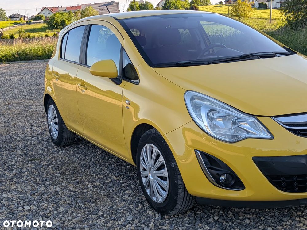 Opel Corsa 1.4 16V Satellite - 14