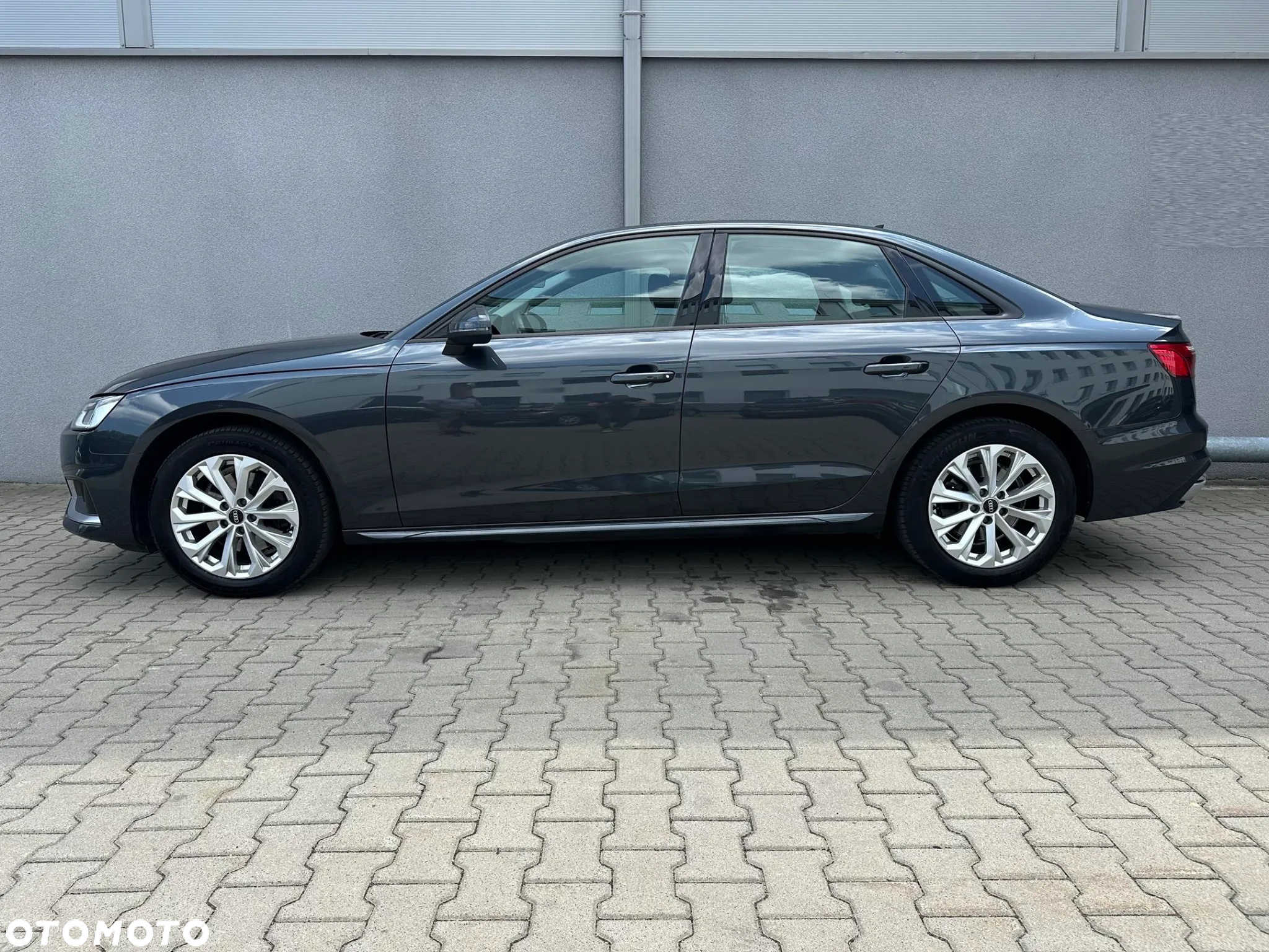Audi A4 ver-35-tdi-mhev-advanced-s-tronic - 6