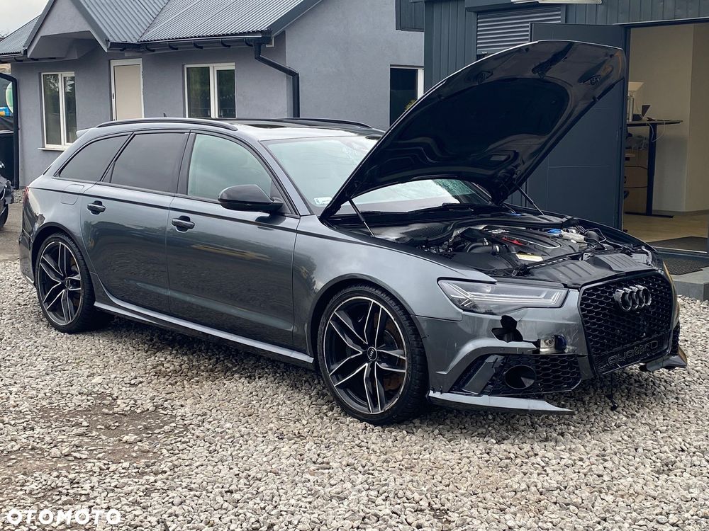 Audi RS6 Avant performance - 13