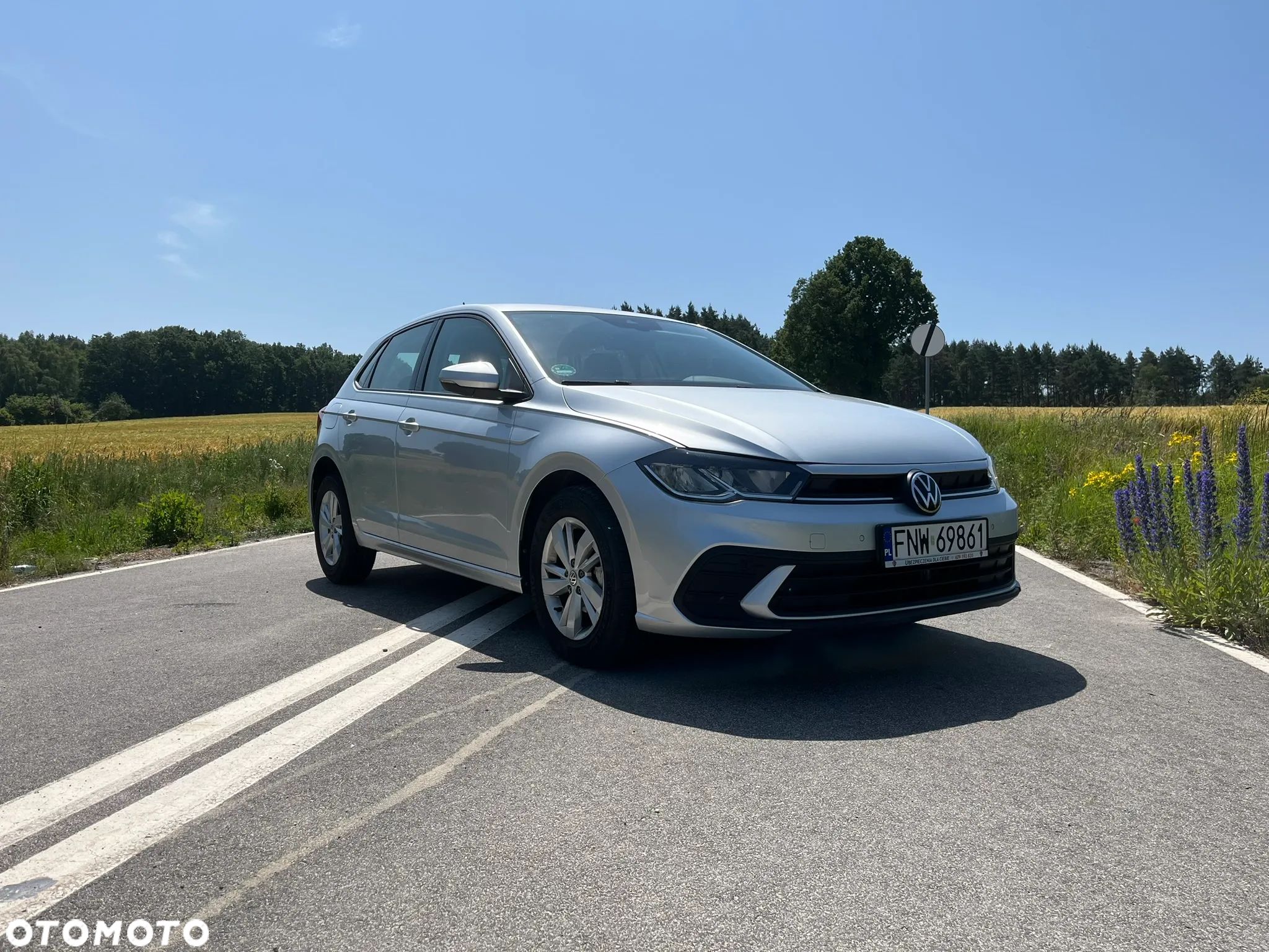 Volkswagen Polo 1.0 TSI Comfortline - 1