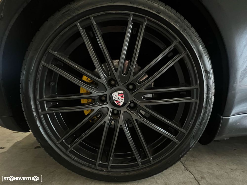 Porsche Panamera S PDK - 14