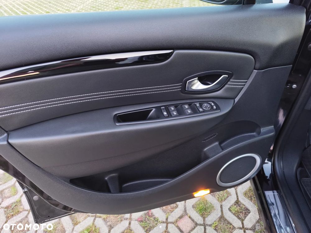 Renault Scenic 1.6 16V 110 Paris - 22