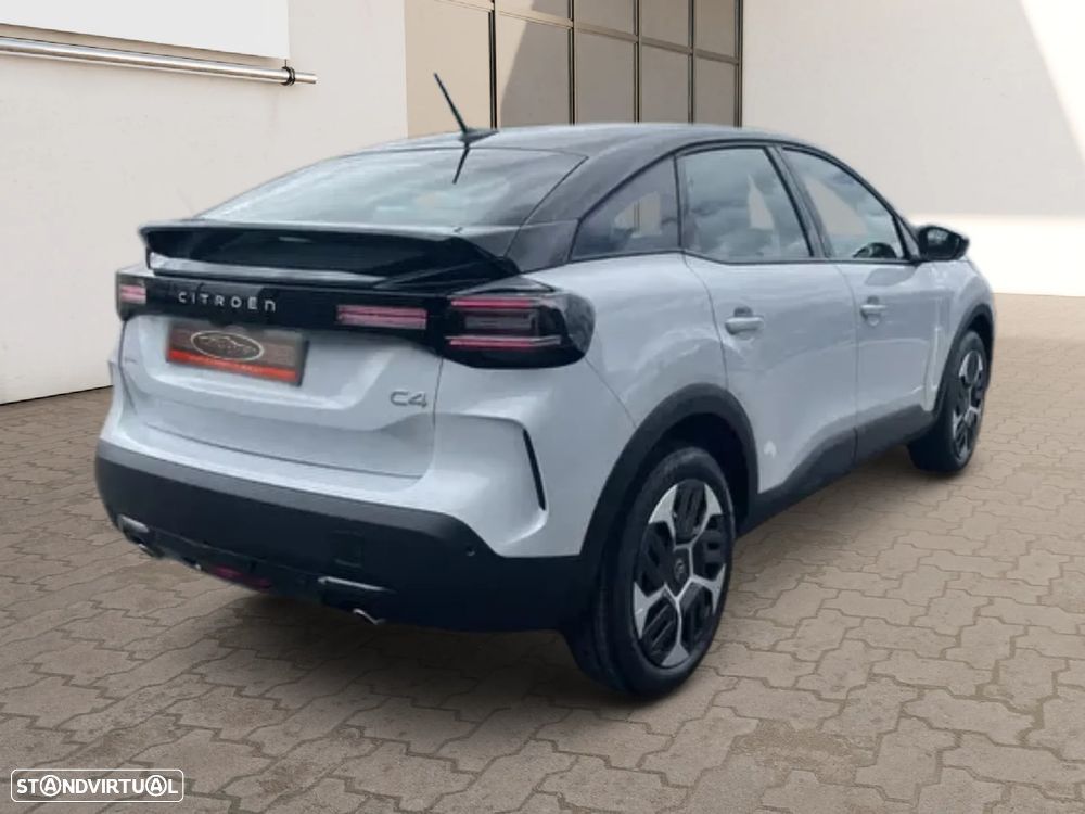 Citroën C4 1.2 PureTech Plus EAT8 - 2