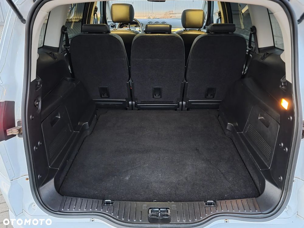 Ford S-Max 2.0 TDCi DPF Titanium X - 14