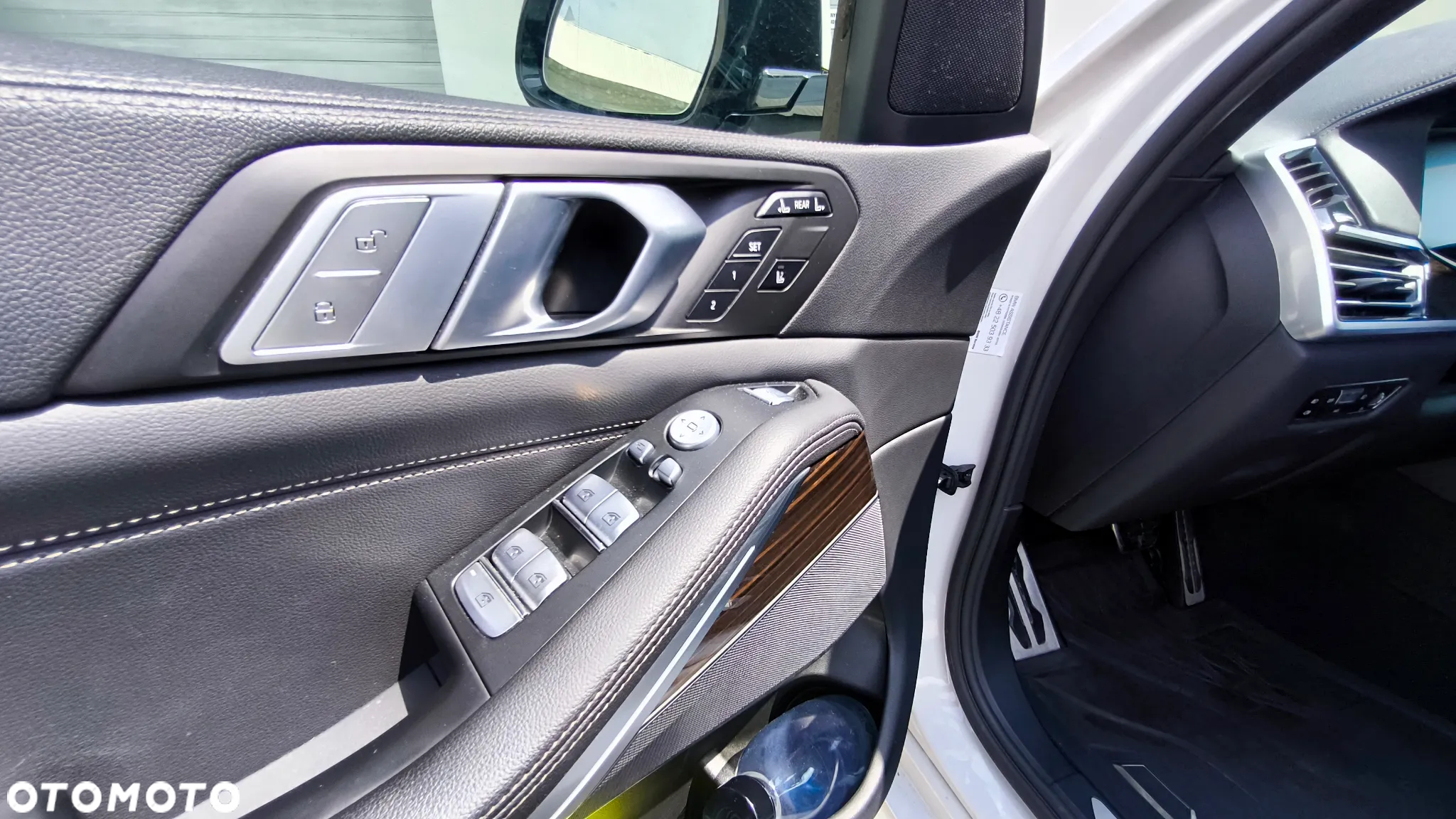 BMW X7 - 13