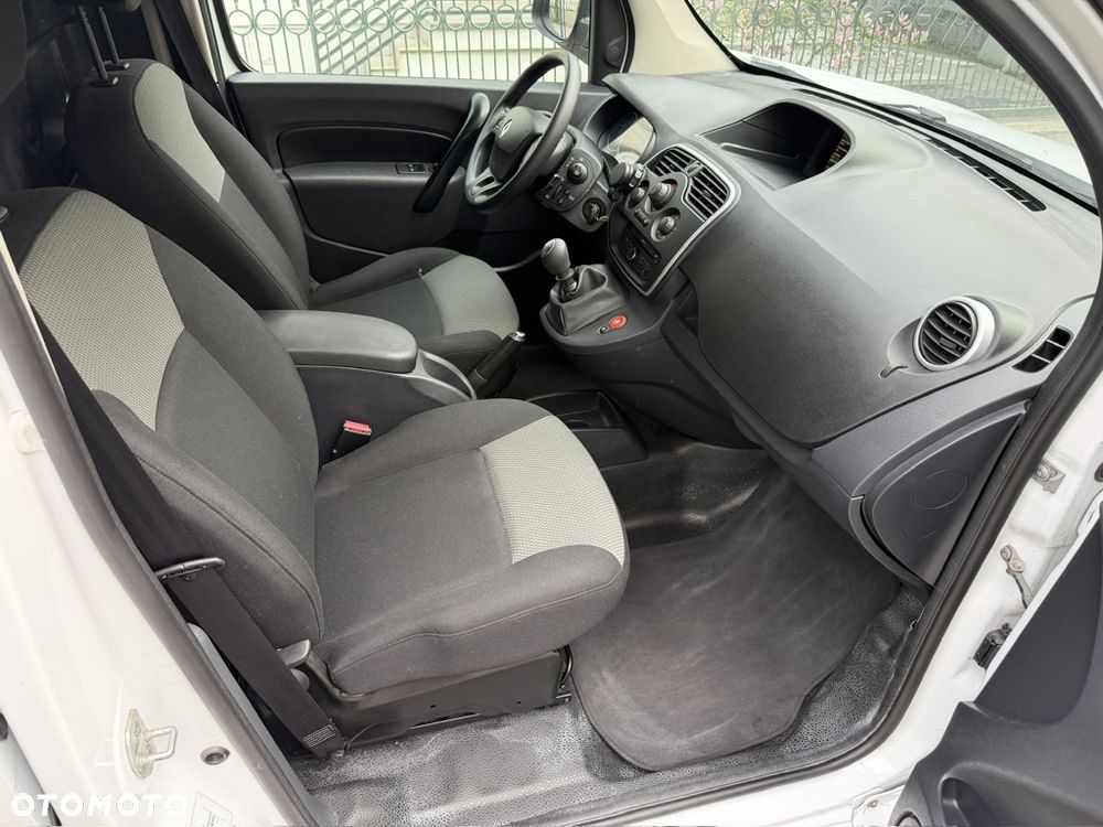 Renault KANGOO - 17