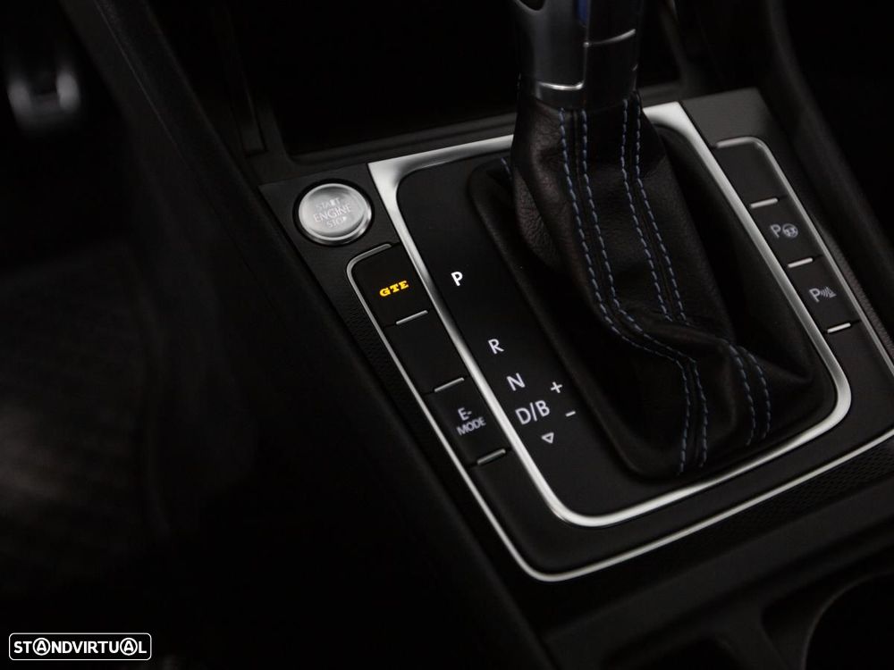 VW Golf 1.4 GTE Plug-in - 23