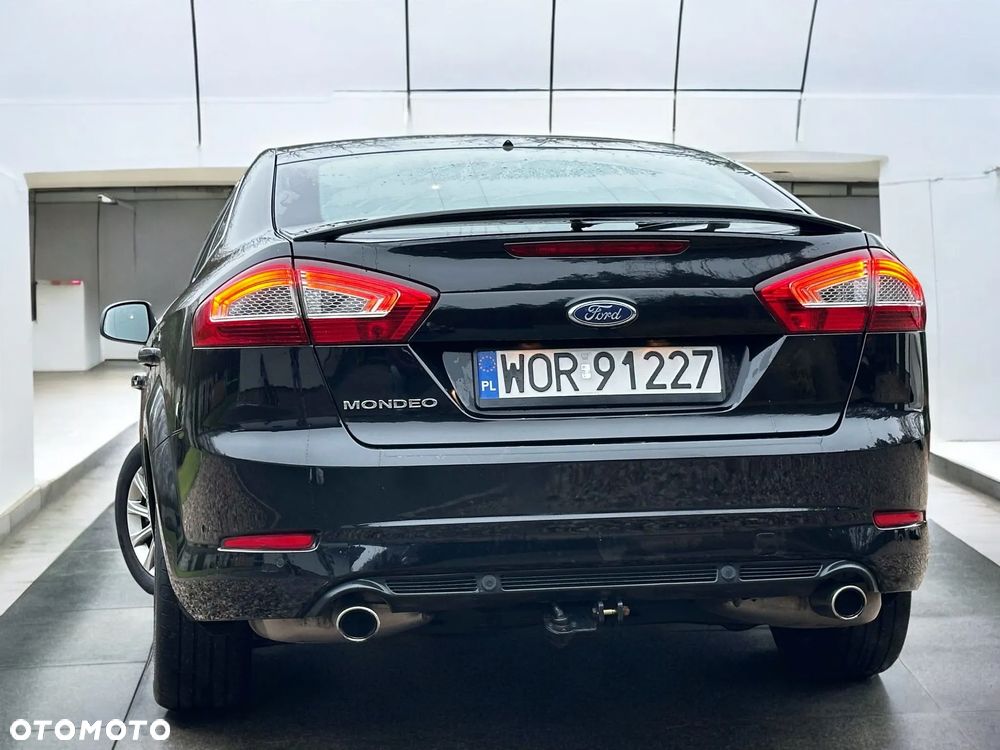 Ford Mondeo 2.0 T Titanium - 10