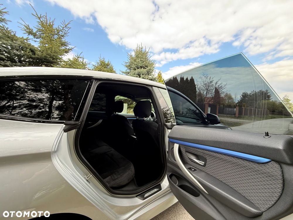 BMW 3GT 335i xDrive M Sport - 30