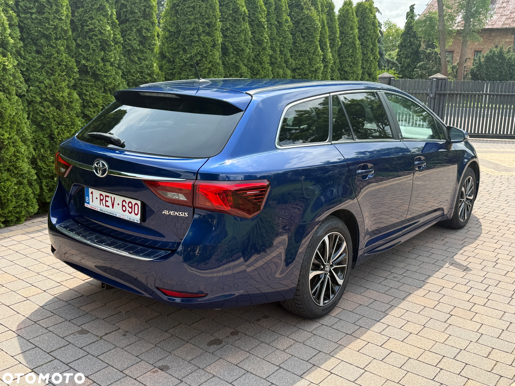 Toyota Avensis Touring Sports 1.8 Team Deutschland - 15