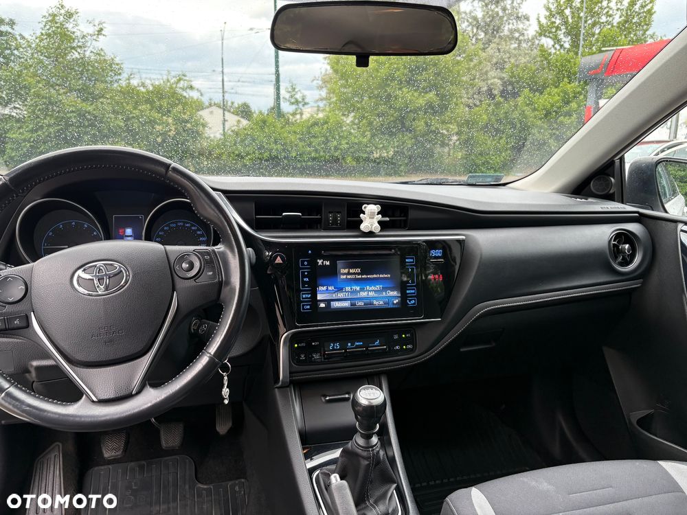 Toyota Auris 1.6 Comfort - 25