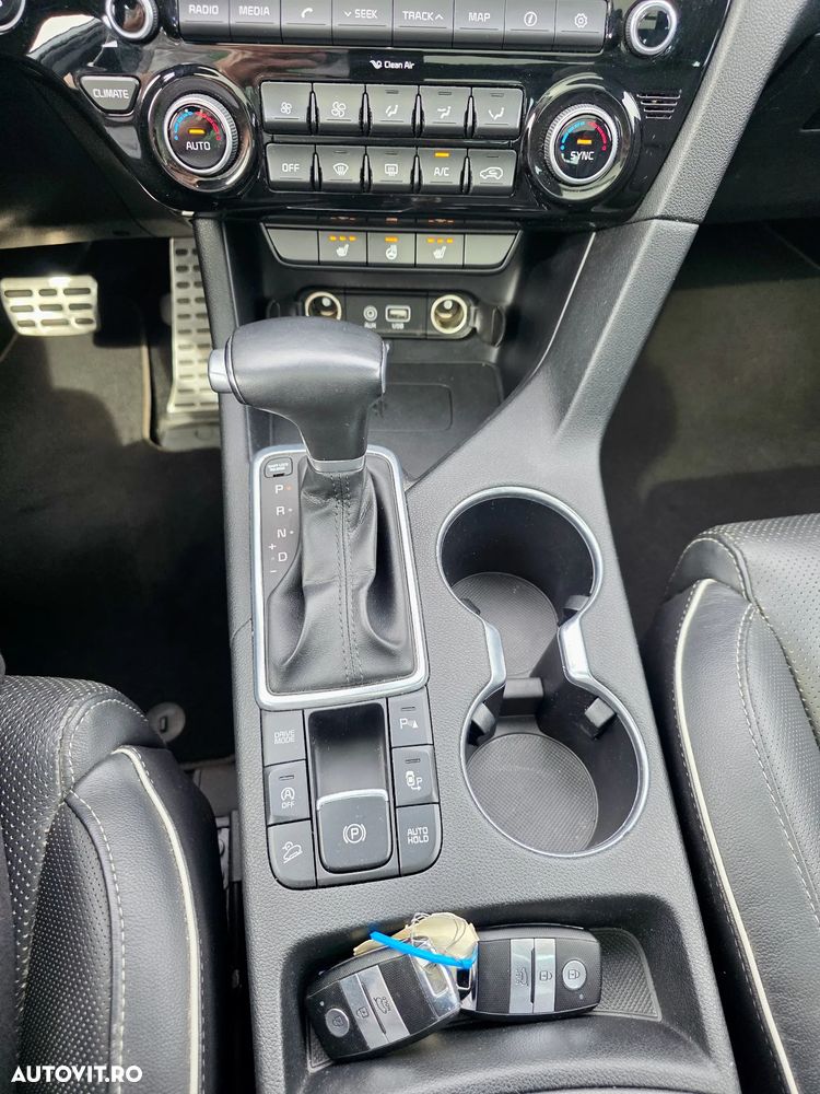 Kia Sportage 1.7 CRDI 2WD ISG Aut. GT Line - 19