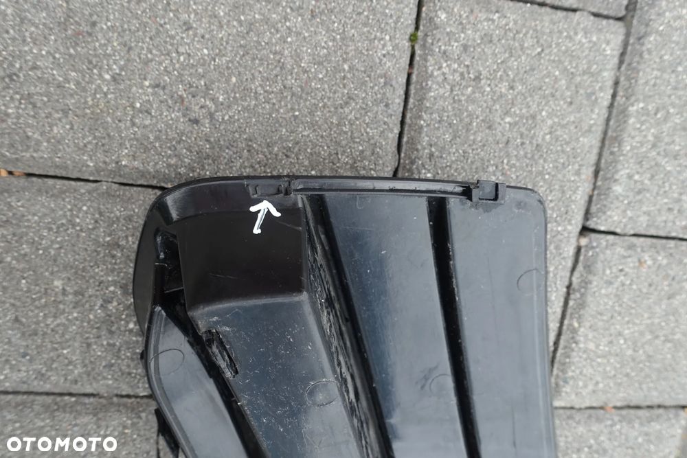 KRATKA ZDERZAKA PRAWA AUDI Q5 LIFT 8R0807682J - 4