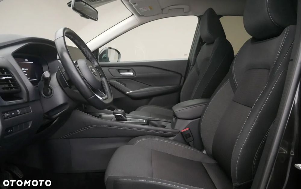 Nissan Qashqai 1.3 DIG-T N-Connecta DCT - 10