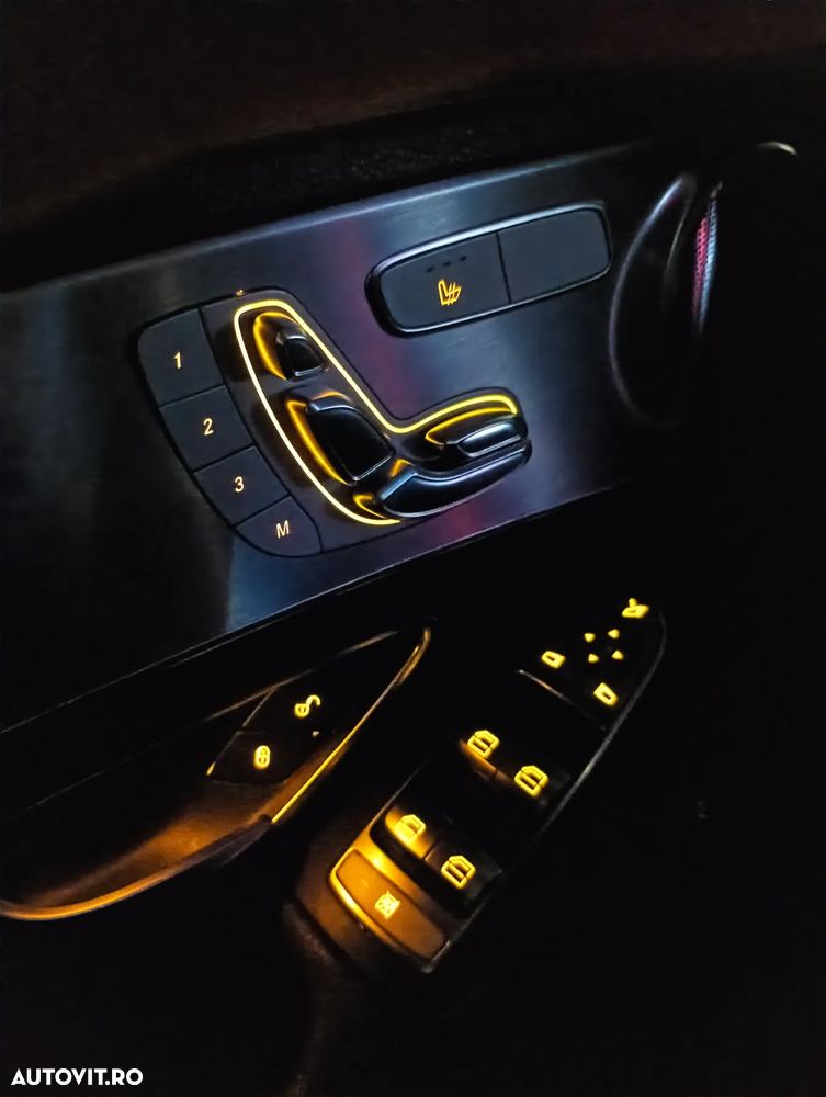 Mercedes-Benz C 300 T 7G-TRONIC AMG Line - 7