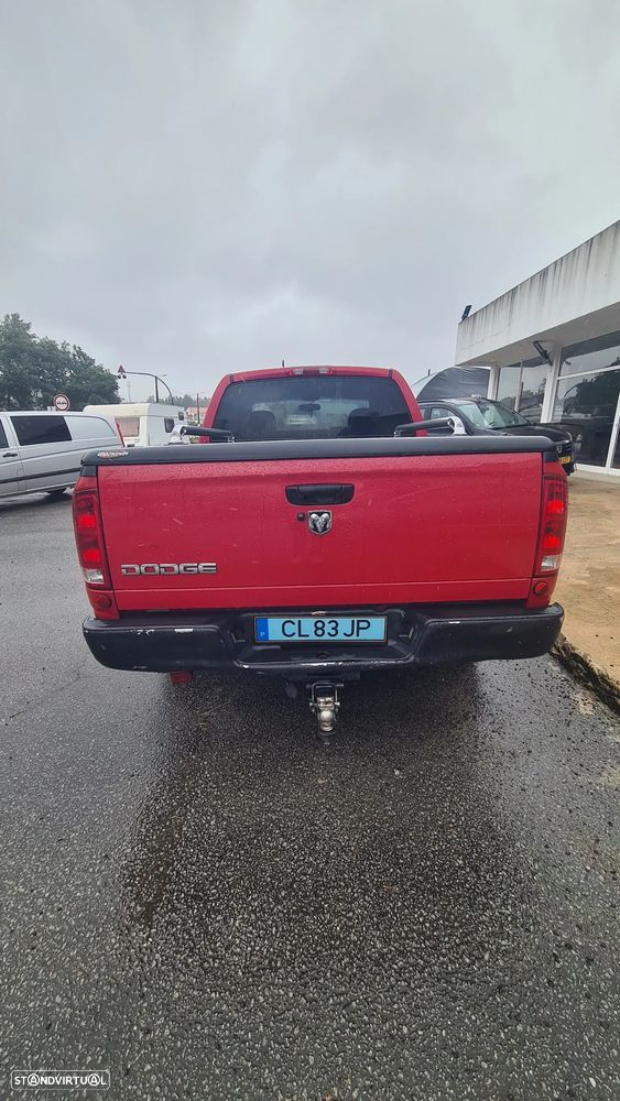 Dodge RAM - 4
