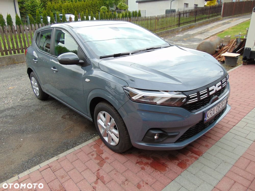 Dacia Sandero - 5