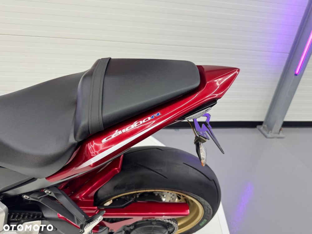 Honda CB - 10