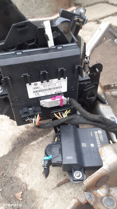 Moduł Sterownik Audi Q7 4L0 907 468 C - 2