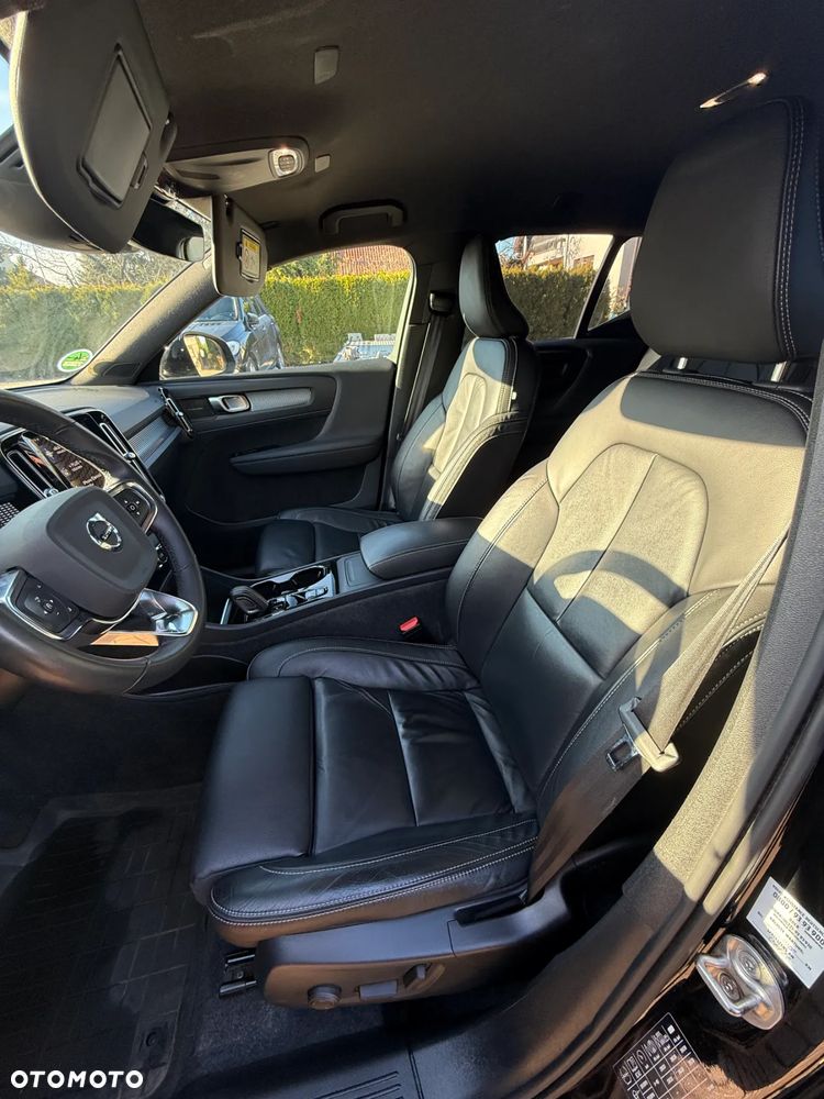 Volvo XC 40 B4 B R-Design - 11